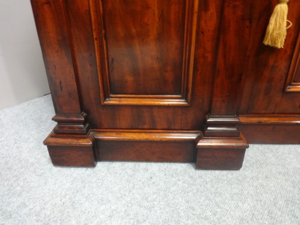 Fabulous Dwarf Breakfront William 4th Mahogany Sideboard View VIII