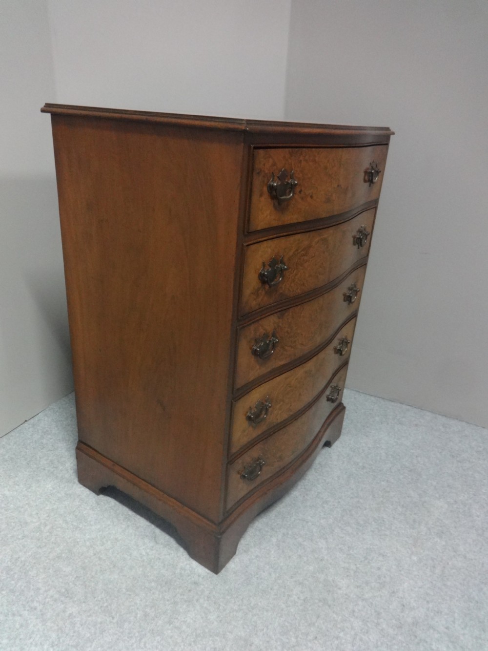 Very Good Burr Walnut Chest of Drawers View V