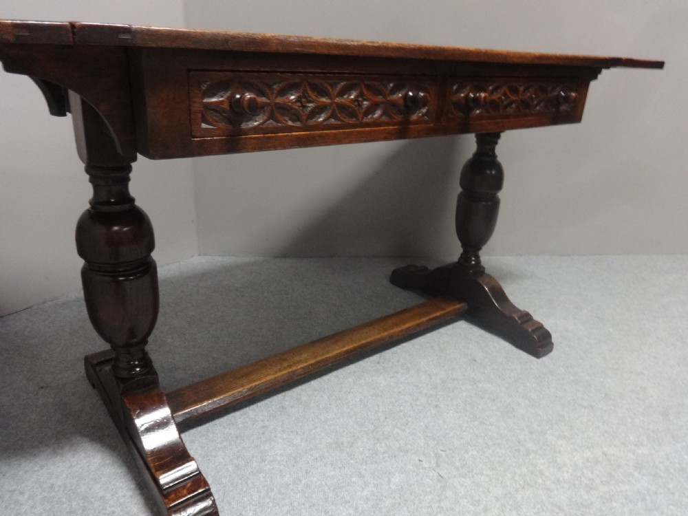 Very Good Oak Drop Leaf Table