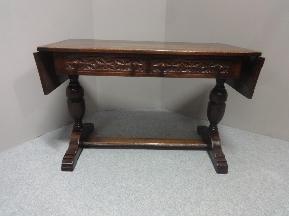 Very Good Oak Drop Leaf Table View III