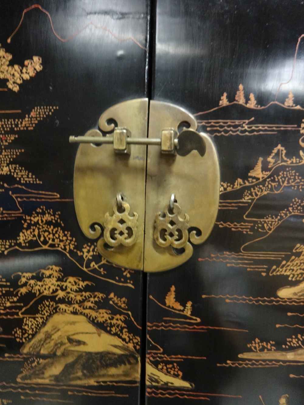 Superb Pair Chinese Chinoiserie Cabinets View VI