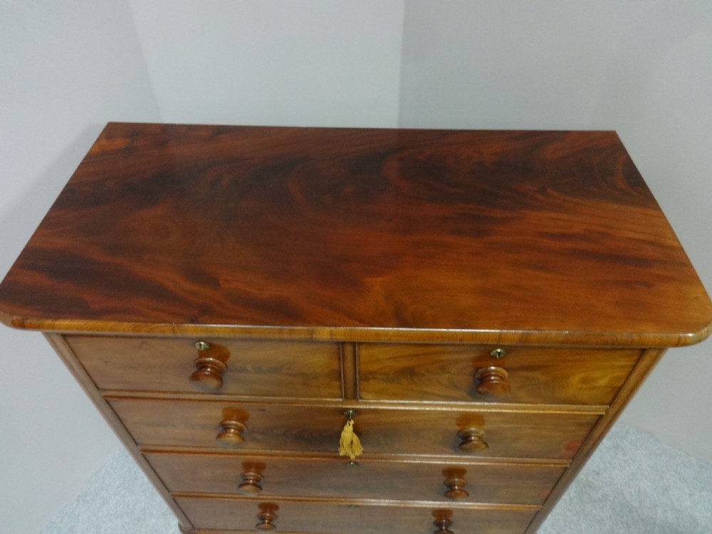 Quality Victorian Mahogany Chest of Drawers View II