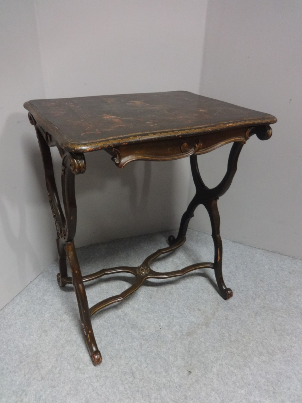 Fabulous Italian Painted Table with Drawer View II