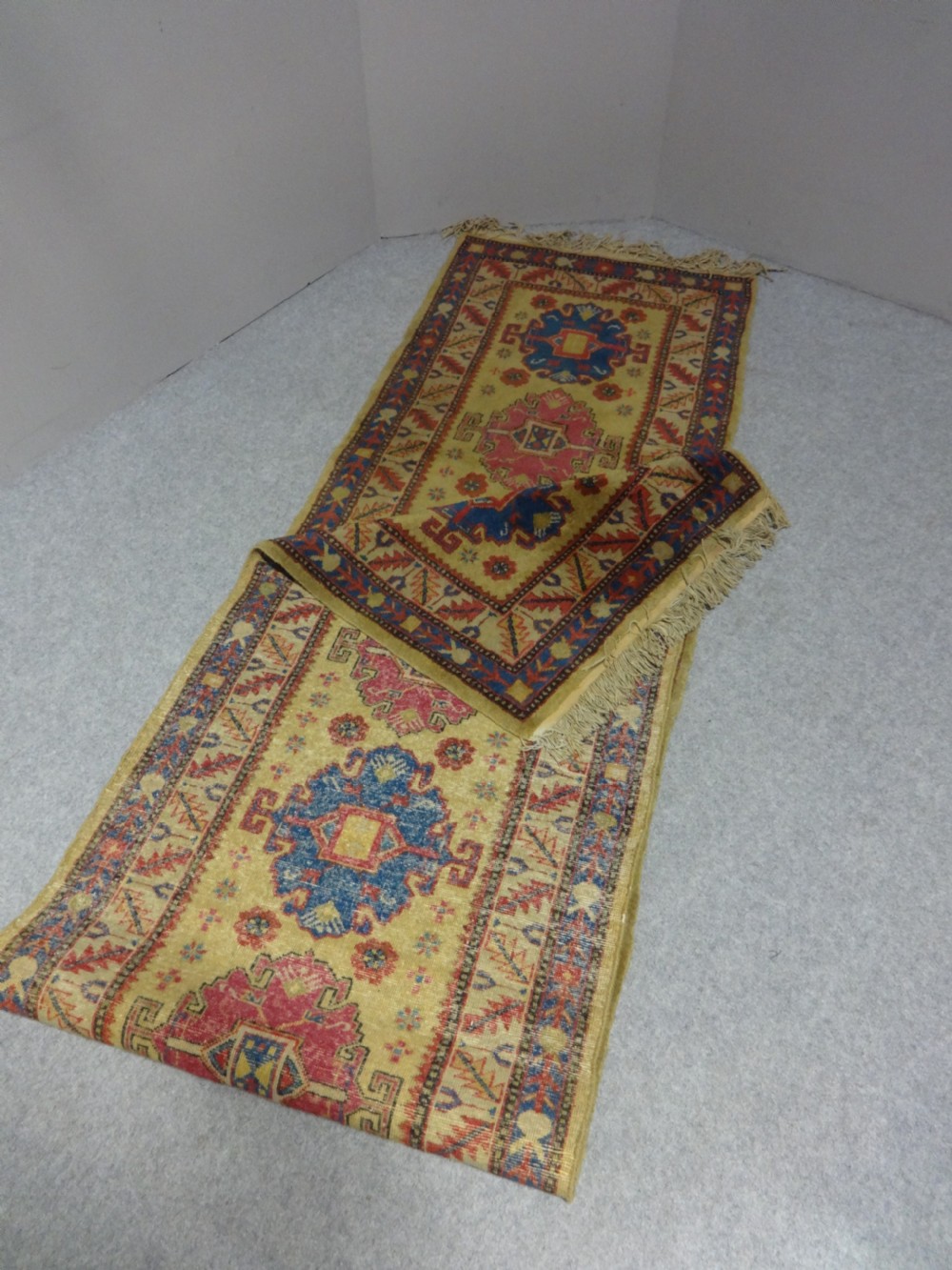 Fabulous Large Wool Runner View V