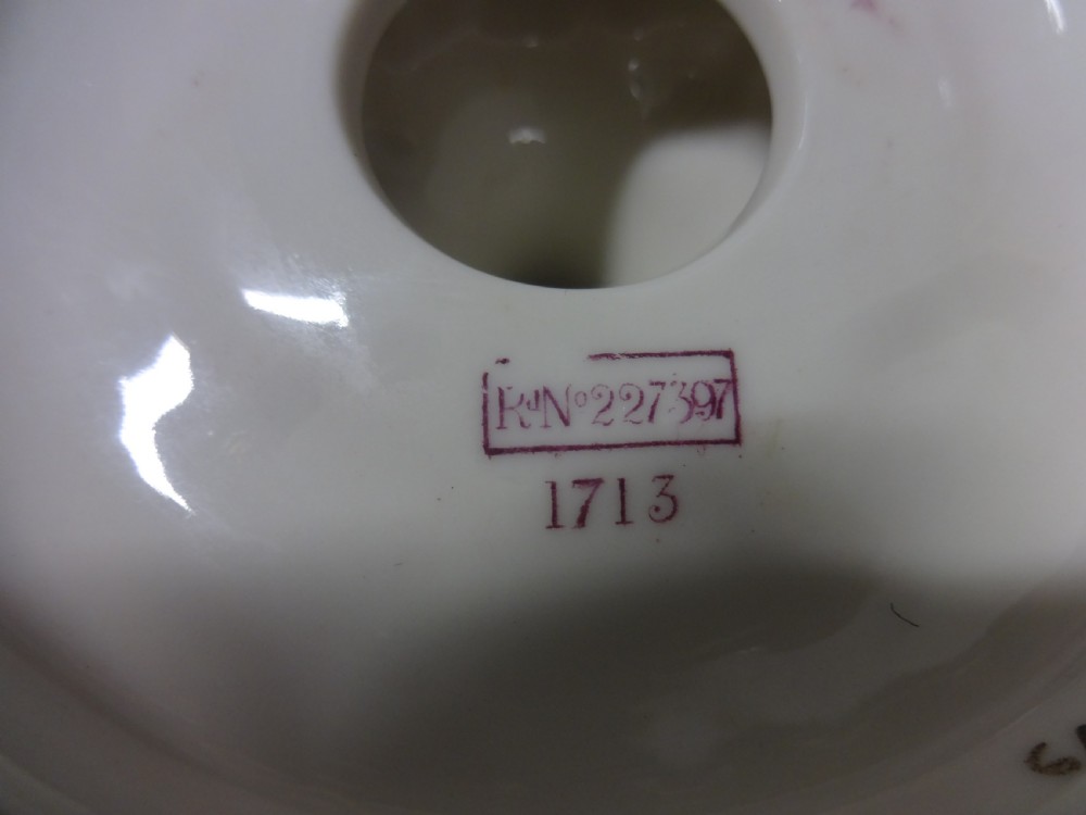Excellent Royal Worcester Center Piece View VI