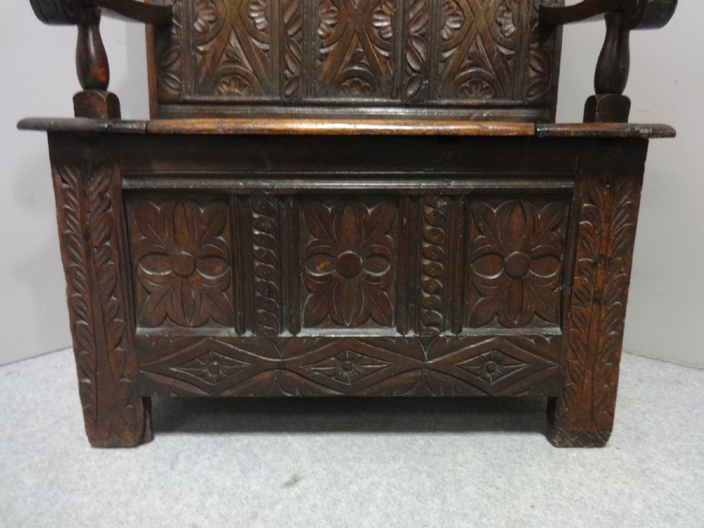 C17th Oak Monks Bench of Small Proportions View V