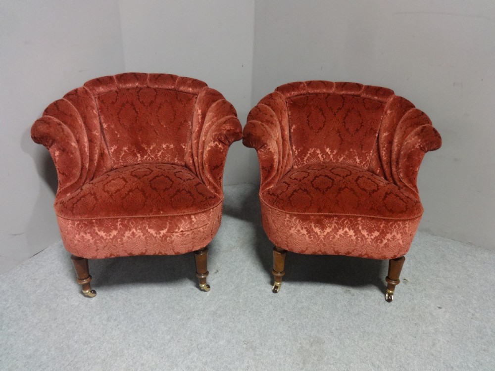 Super Pair Walnut Easychairs View II