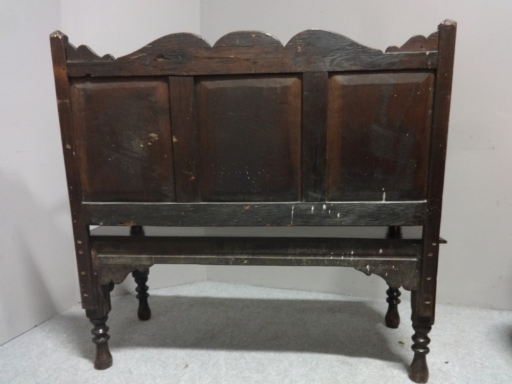 Good Period Oak Settle View VI