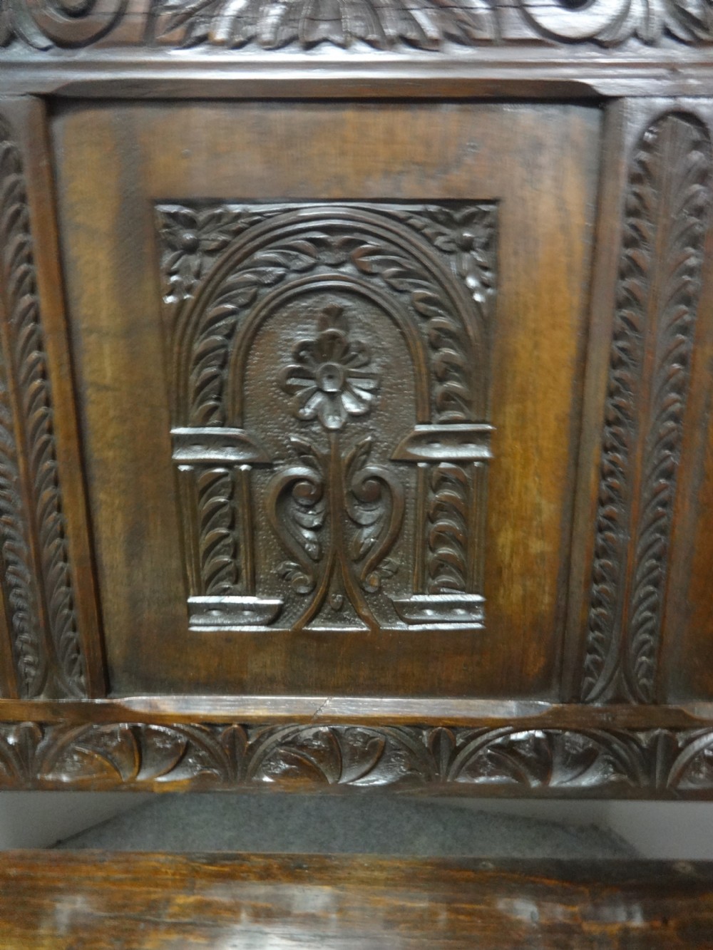 Good Period Oak Settle View VIII