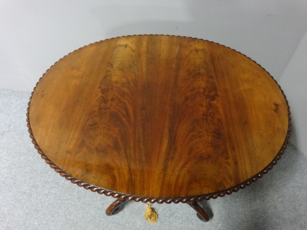 Excellent Quality Mahogany Pedestal Table View X