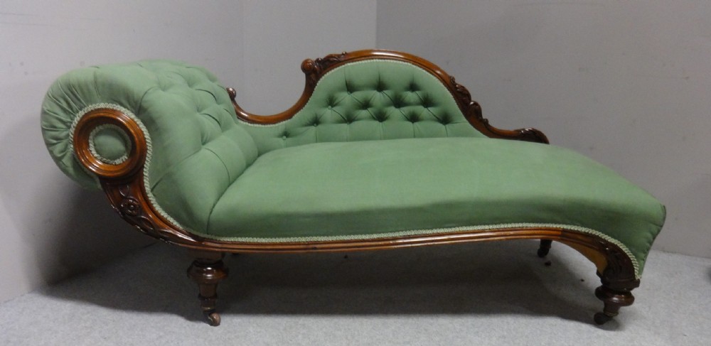 Wonderful Victorian Mahogany Chaise Lounge