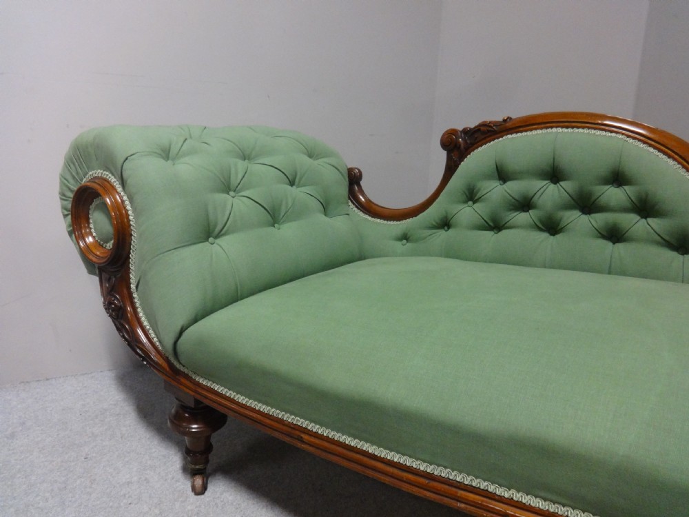 Wonderful Victorian Mahogany Chaise Lounge View X
