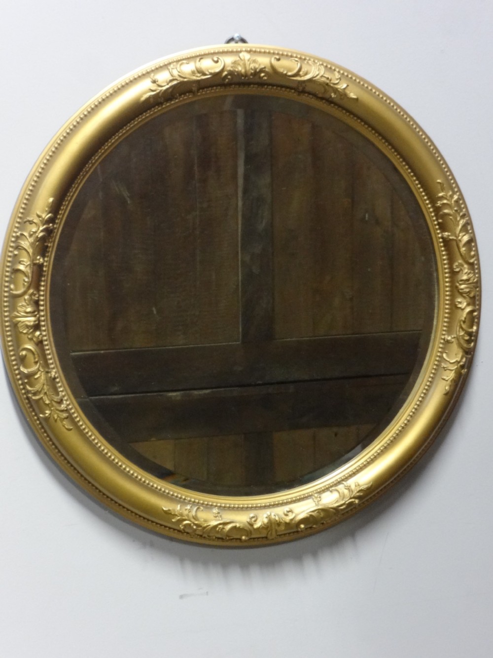 Good Round Gilt Mirror