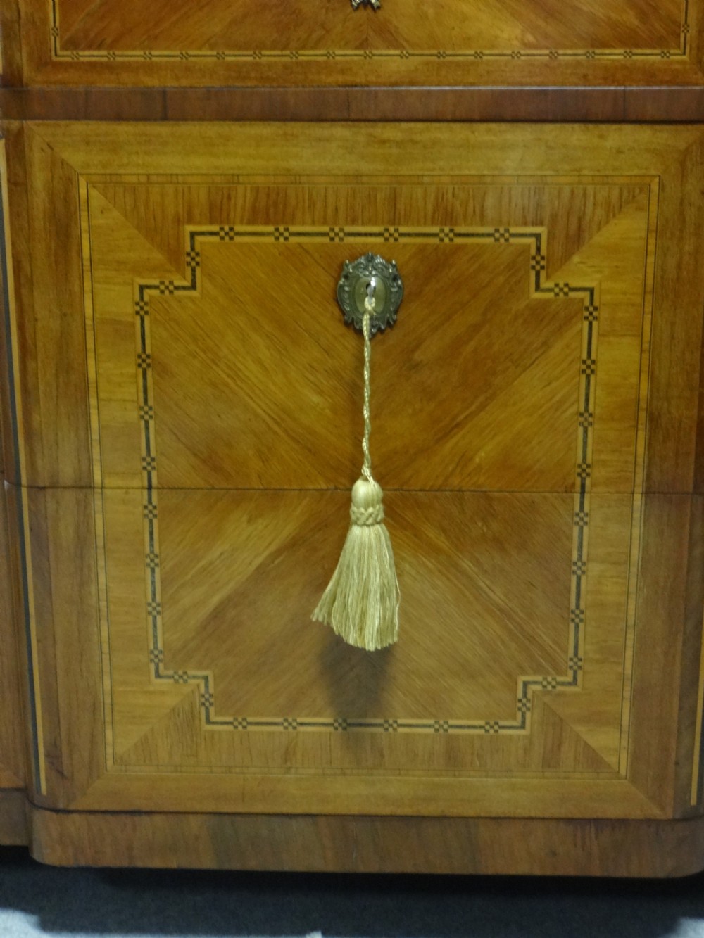 Superb French Tulipwood Inlaid Commode Chest of Drawers View III