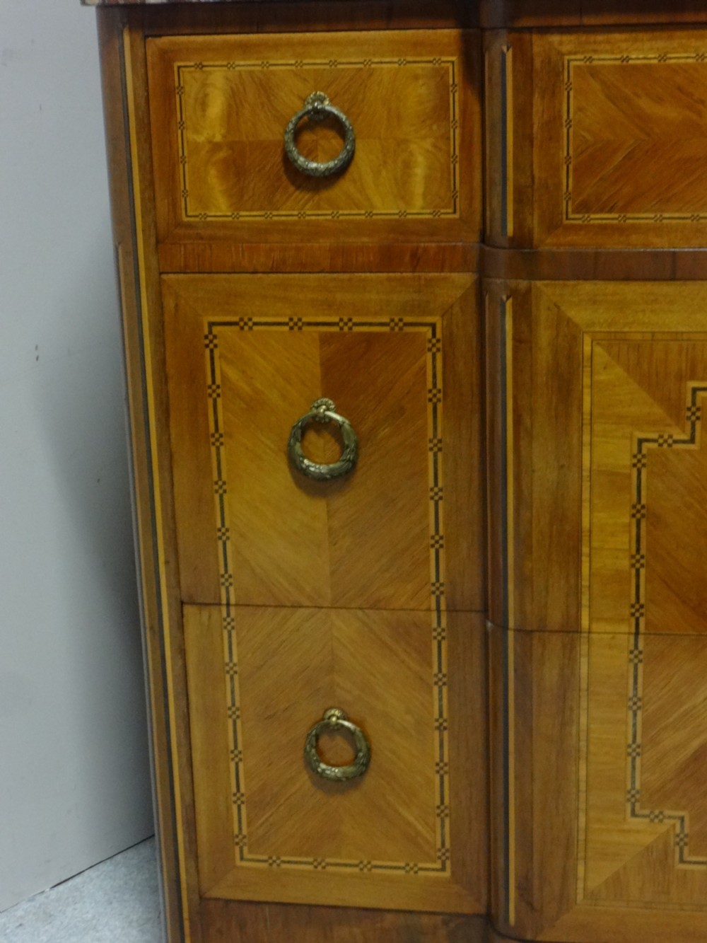 Superb French Tulipwood Inlaid Commode Chest of Drawers View IV