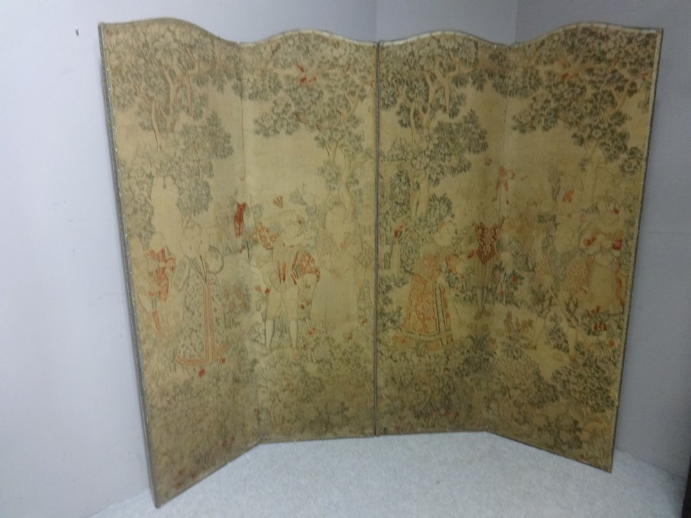 Period Four Fold Screen