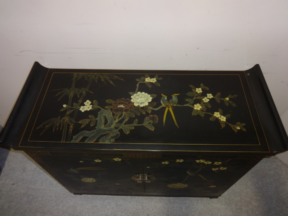 Pretty Oriental Laquered Cabinet View IV
