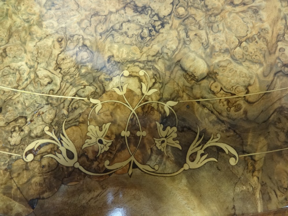 Wonderful Burr Walnut Inlaid Loo Table View V