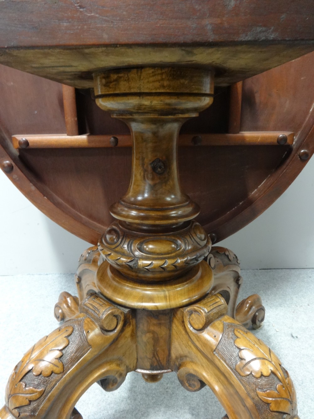 Wonderful Burr Walnut Inlaid Loo Table View X