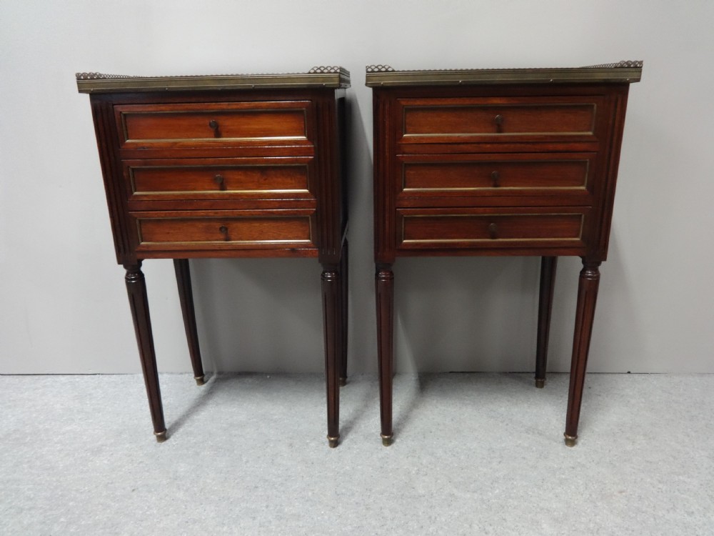 Excellent Pair French Empire Mahogany Bedside Lamp Chests View X