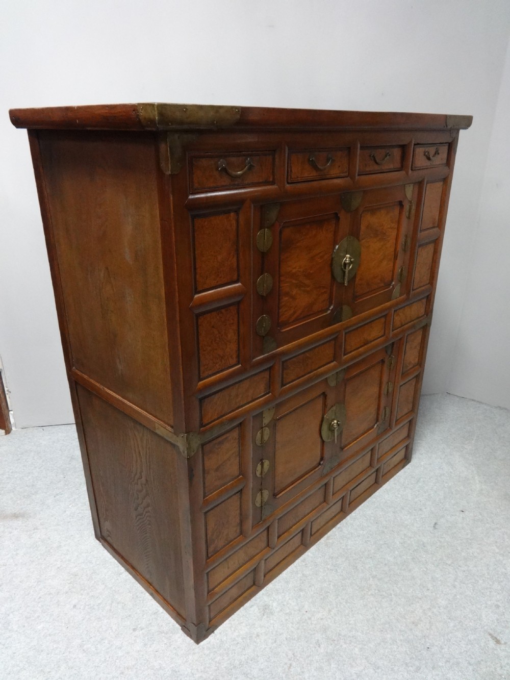 Excellent Quality Mahogany Inlaid Linen Press View VIII