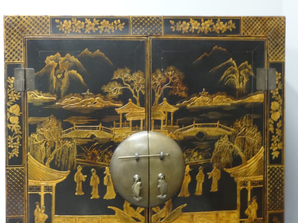 Excellent Quality Chinoiserie Cabinet View VI