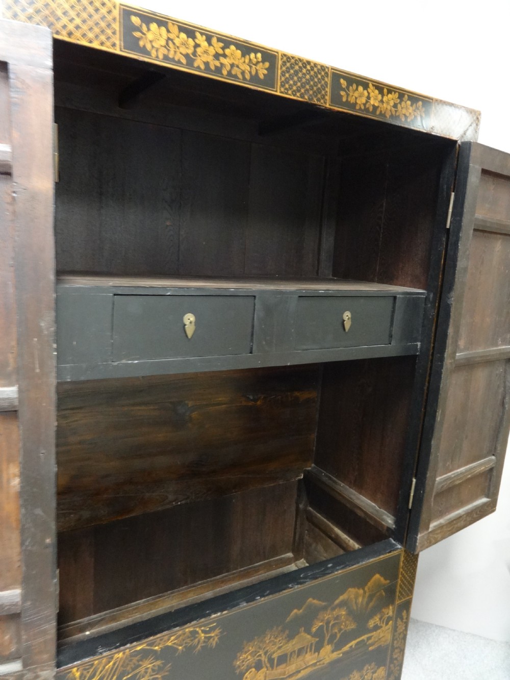 Excellent Quality Chinoiserie Cabinet View XVI