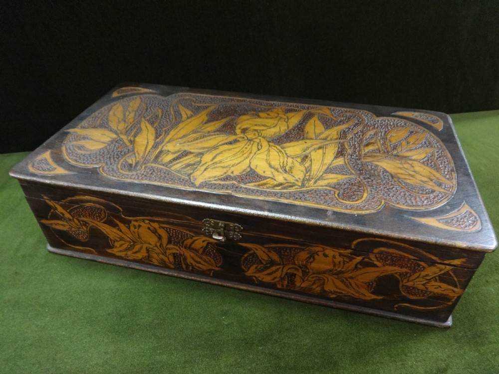 Victorian Poker Work Jewelry Box View VIII