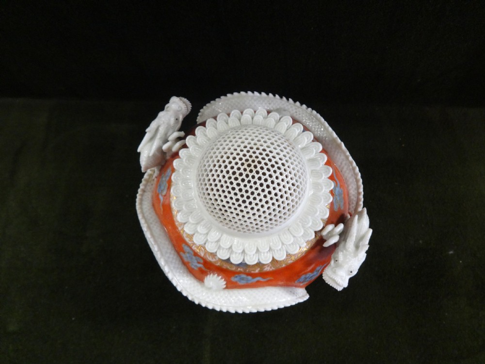 Superb Reticulated Japanese Satsuma Vase and Cover View VII