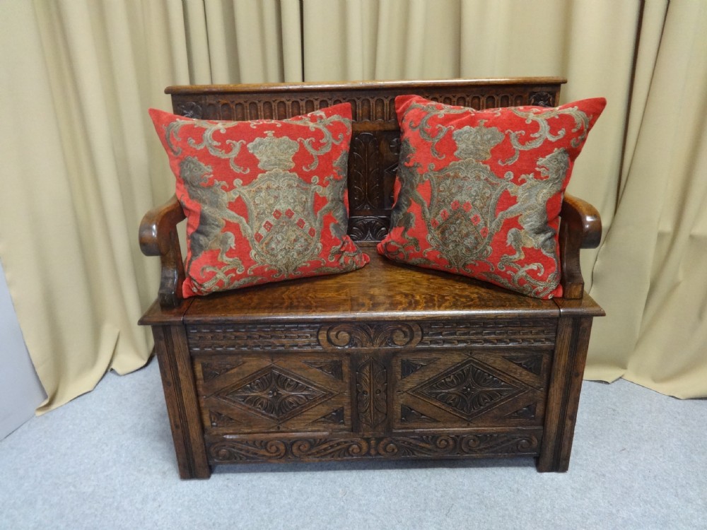 Excellent Quality Oak Monks Bench Settle View IX