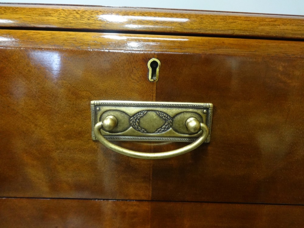 Top Quality Art Deco Mahogany  Chest of Drawers View VII