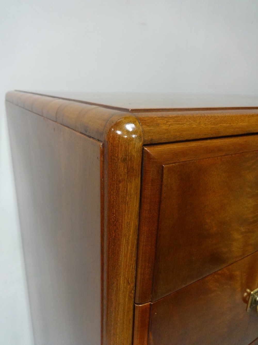 Top Quality Art Deco Mahogany  Chest of Drawers View IX