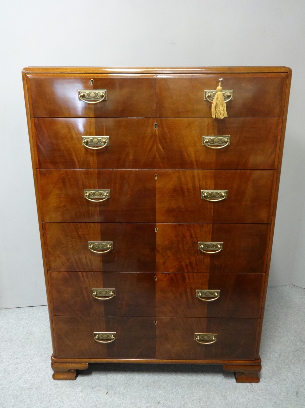 Top Quality Art Deco Mahogany  Chest of Drawers View XIV