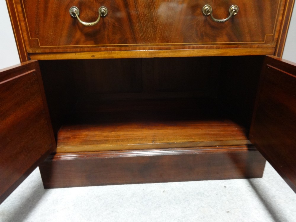 Lovely Quality Inlaid Mahogany Chest of Drawers View III