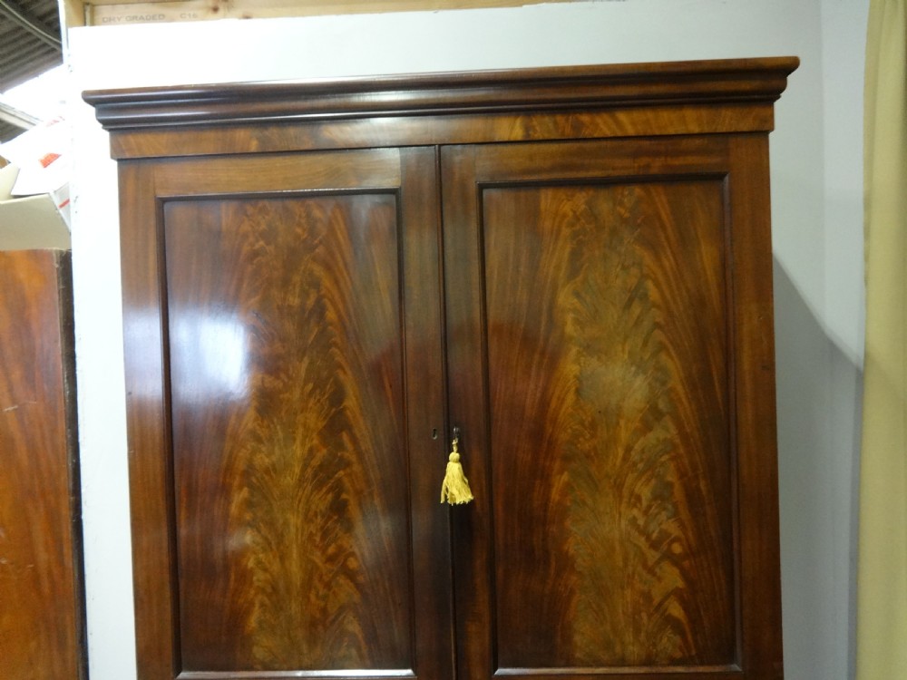 Georgian Mahogany Linen Press Cupboard View IV