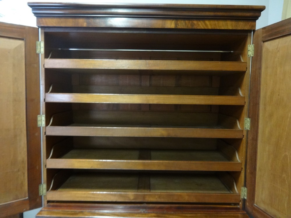 Georgian Mahogany Linen Press Cupboard View V