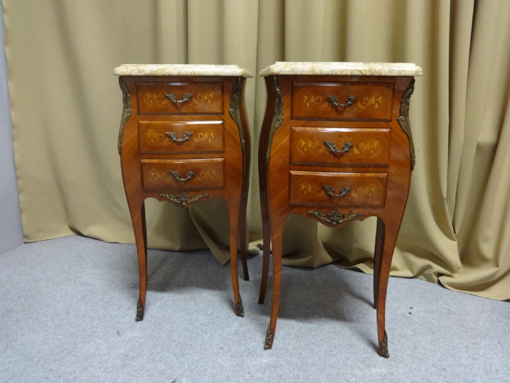 Top Quality Pair French Bombe Shaped marquetry Bedside Lamp Chests View V