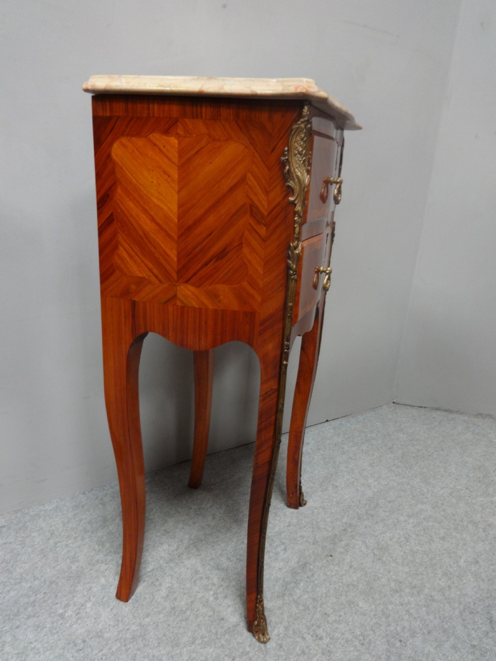 Very Nice Pair French Tulipwood Bedside Lamp Chest of Drawers View VI