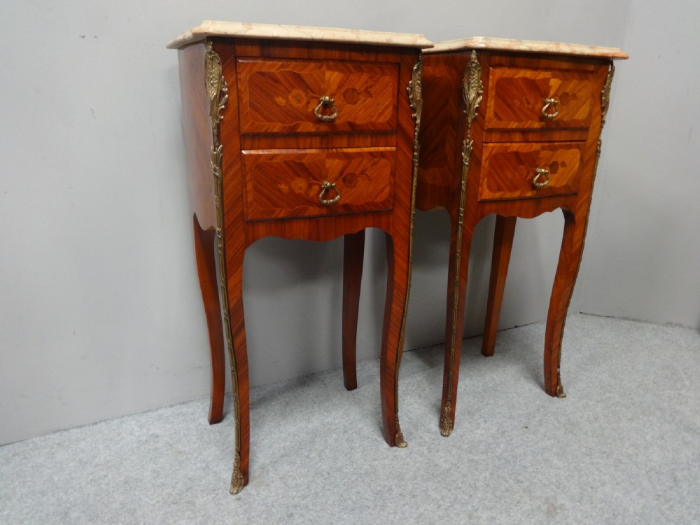 Very Nice Pair French Tulipwood Bedside Lamp Chest of Drawers View IX