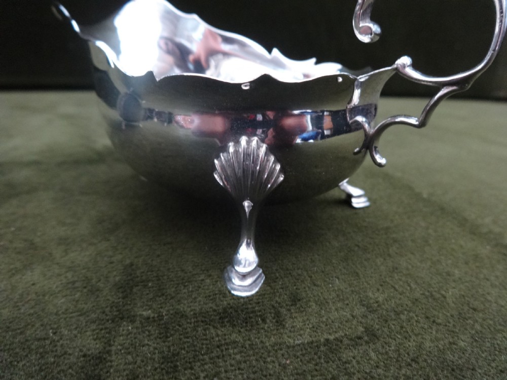 Good Pair of Victorian Silver Sauce Boats London 1899 View V