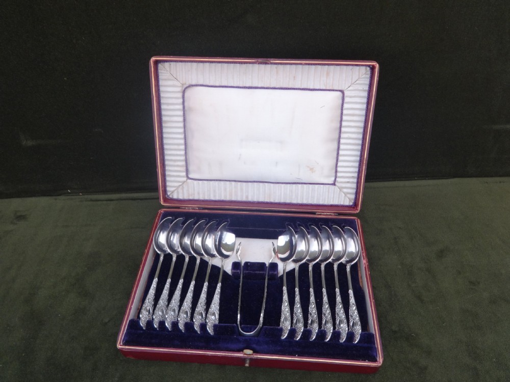 Cased Set of Silver Plate Teaspoons