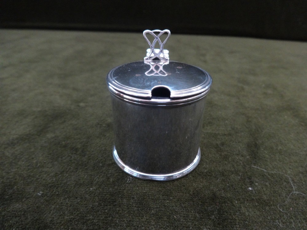 Silver Mustard Pot London 1927 View III