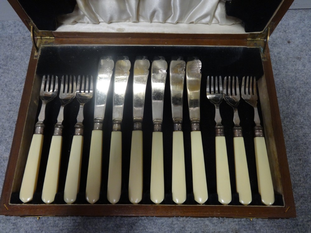 Boxed Set of Silver Collar Fish Knives and Forks View III