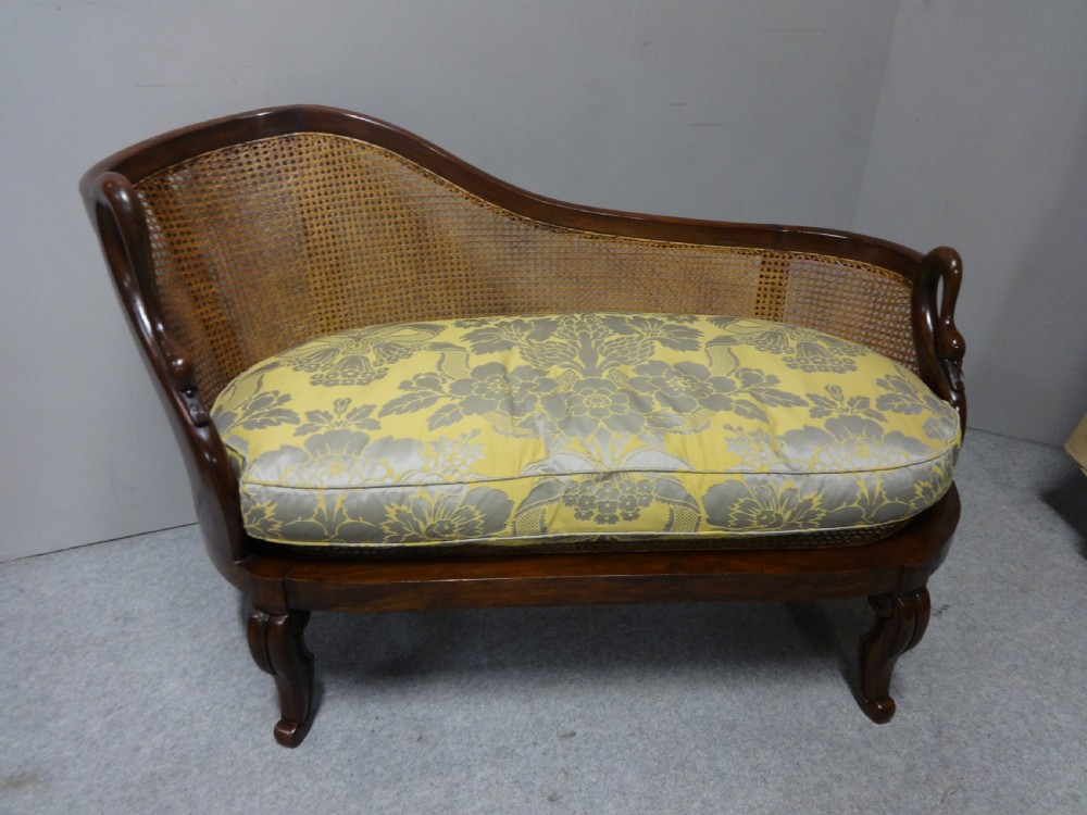 Wonderful Bergere Chaise Lounge of small proportions