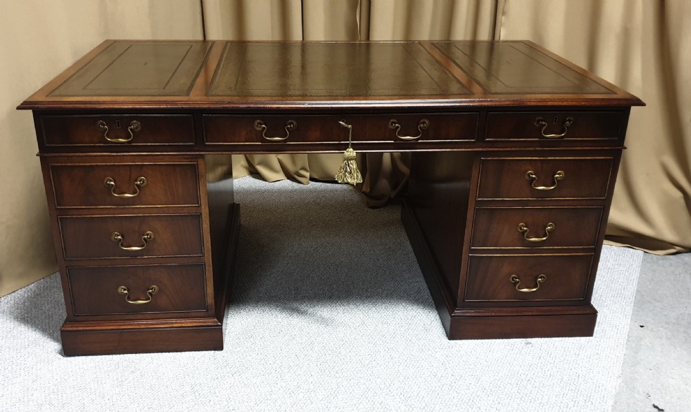 Georgian Mahogany Pedestal Desk View II