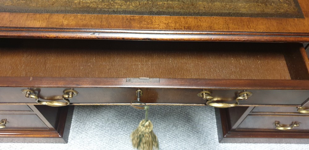 Georgian Mahogany Pedestal Desk View VIII