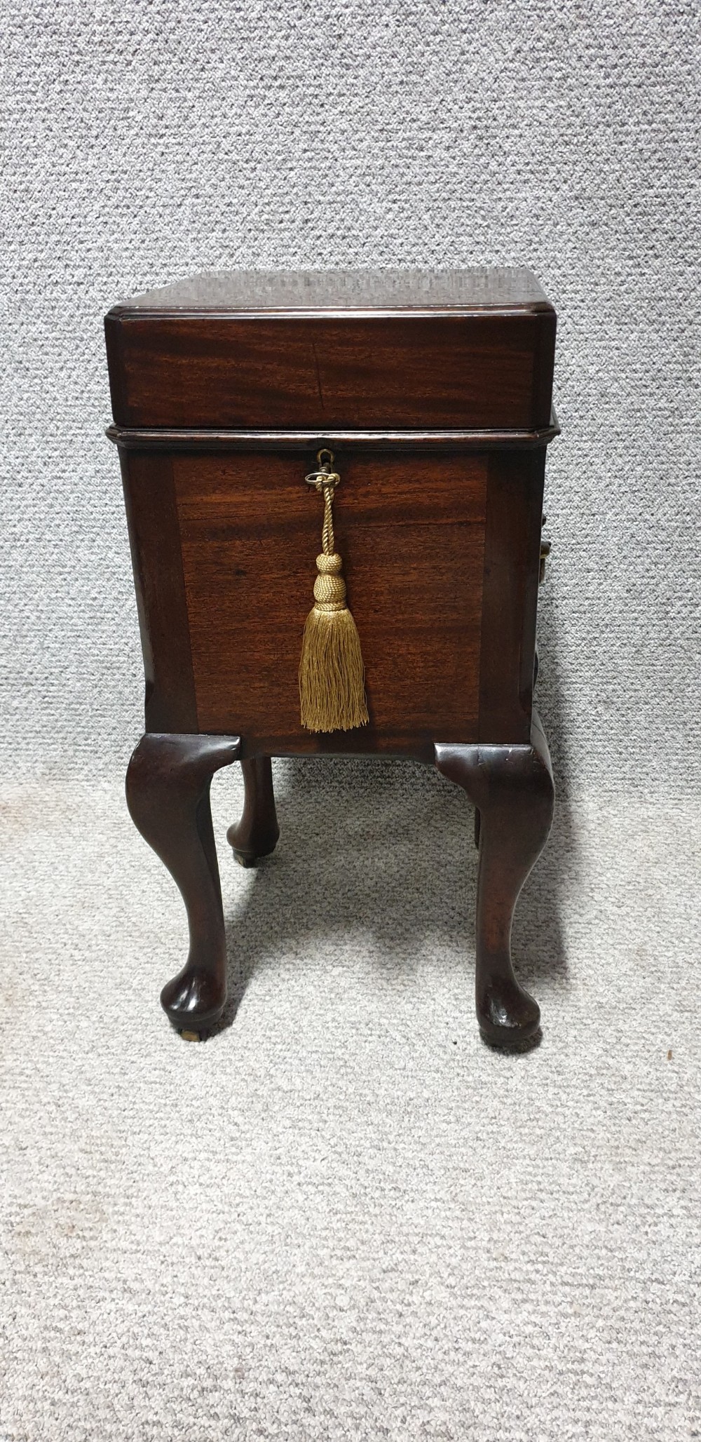 Georgian Mahogany Wine Cooler Cellarette  View IX