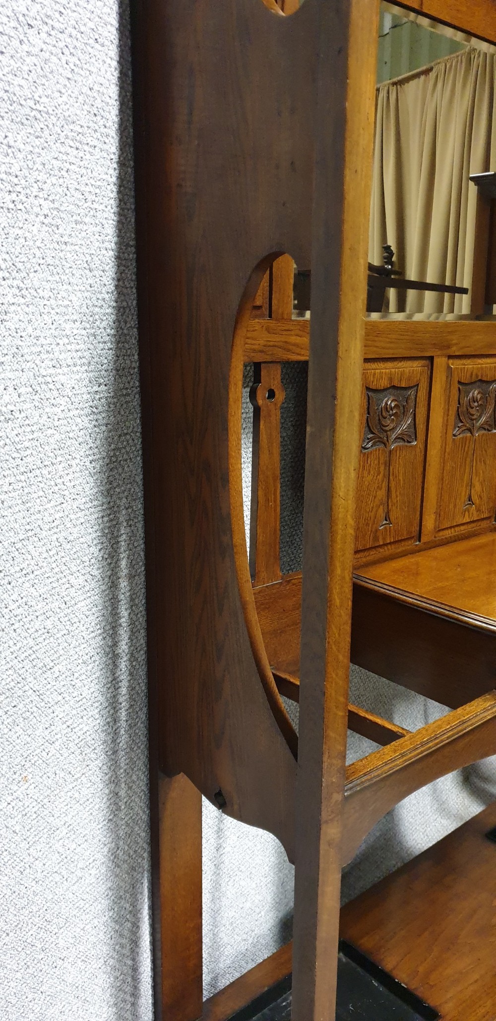Art Nouveau Oak Hallstand View VII