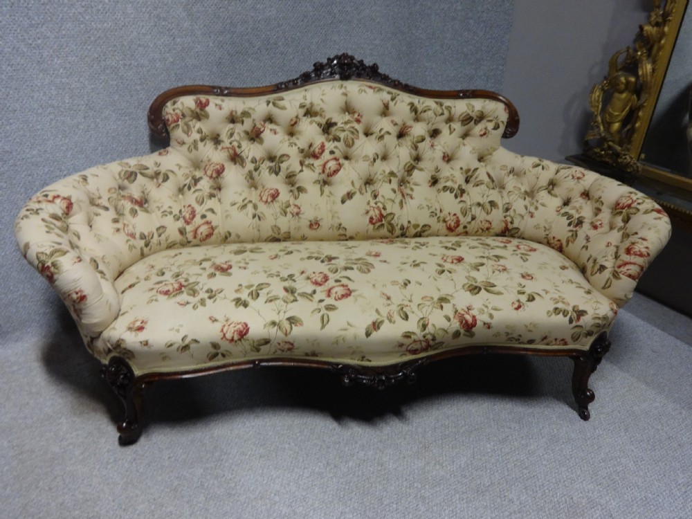 Top Quality Victorian Walnut Sofa