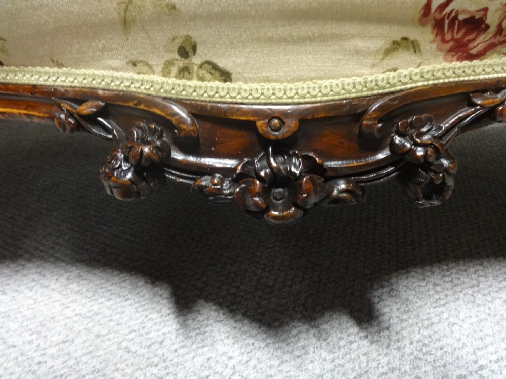 Top Quality Victorian Walnut Sofa View VII